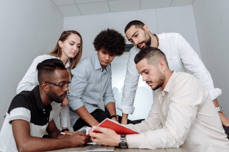 Managing time zone differences with offshore teams 18 Managing time zone differences with offshore teams